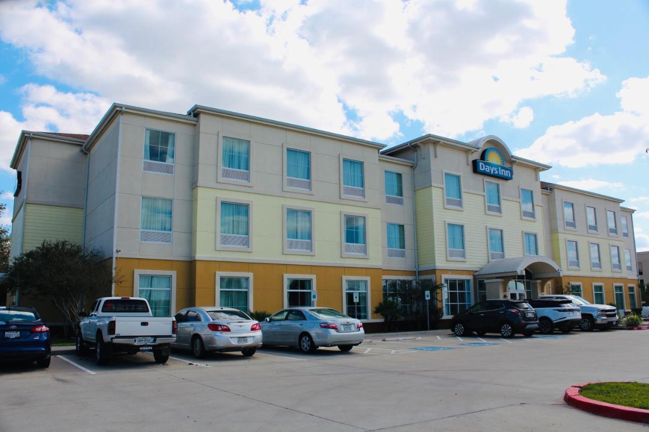 Spark By Hilton Victoria Exterior photo